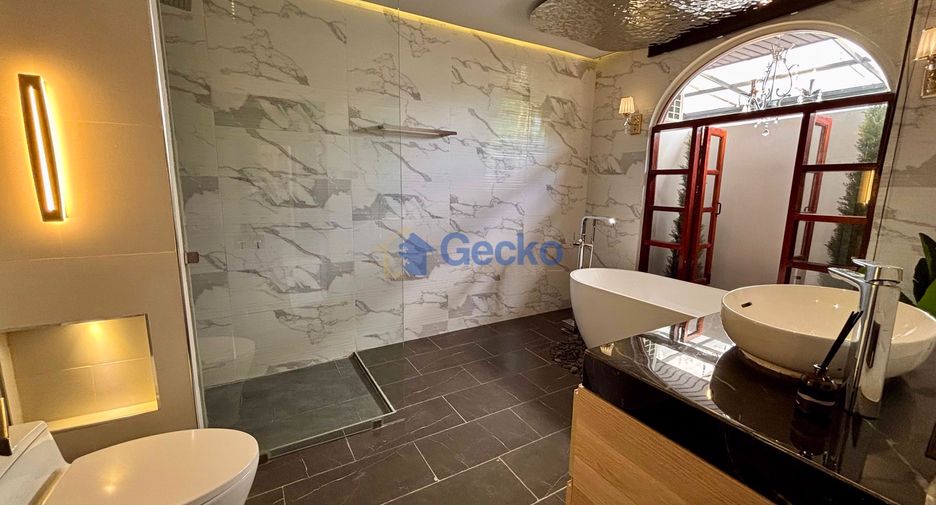 Haus zur Miete und zum Kauf mit 4 Zimmer in East Pattaya, Pattaya