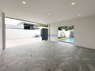 For sale 3 ベッドルーム house in Bang Lamung, Chonburi