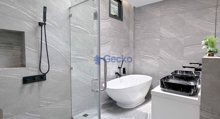 For sale 3 ベッドルーム house in East Pattaya, Pattaya