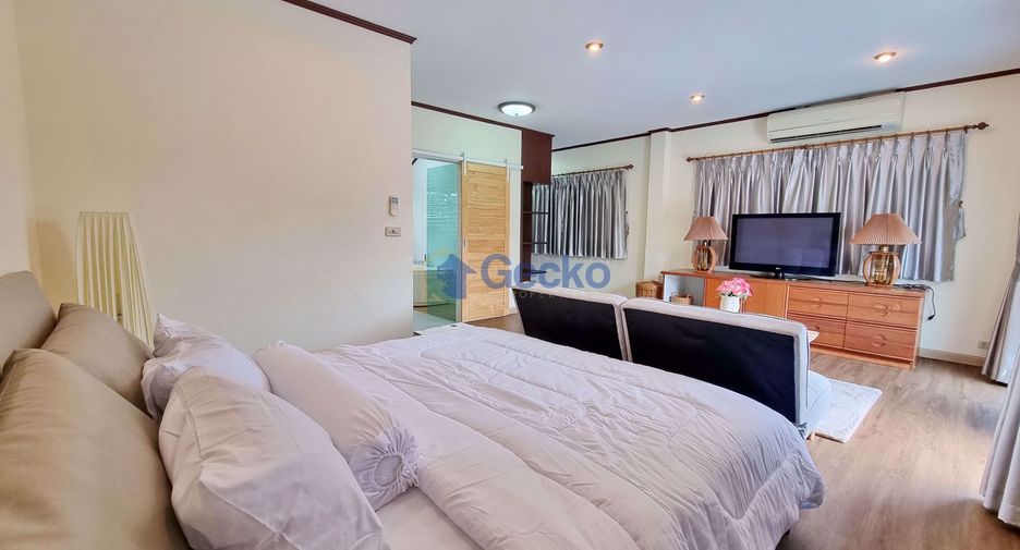 Casa en alquiler y en venta de 3 habitaciones en Sattahip, Chonburi