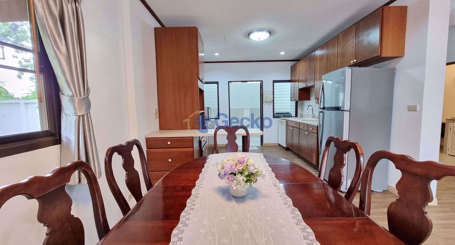 Casa en alquiler y en venta de 3 habitaciones en Sattahip, Chonburi