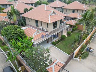 À louer 4 chambres maison à Bang Lamung, Chonburi