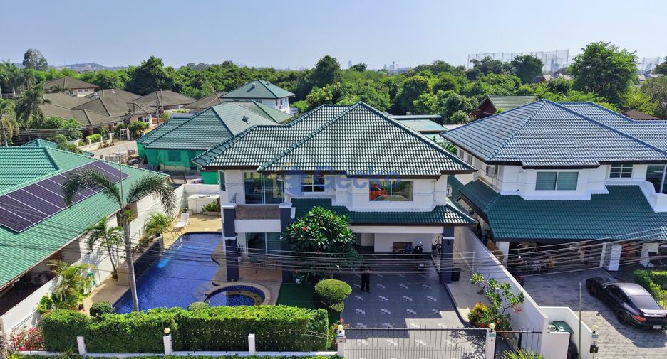 Casa en alquiler de 3 habitaciones en East Pattaya, Pattaya