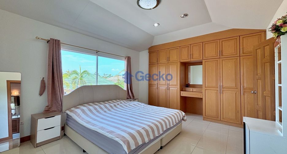 Casa en alquiler de 3 habitaciones en East Pattaya, Pattaya