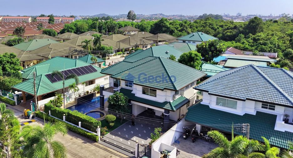 Casa en alquiler de 3 habitaciones en East Pattaya, Pattaya