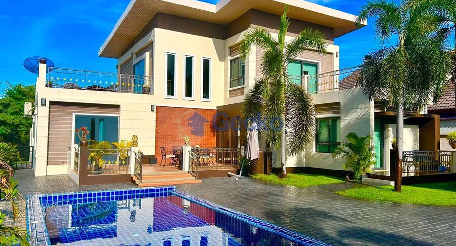 Haus zum Kauf mit 5 Zimmer in Bang Saray, Pattaya