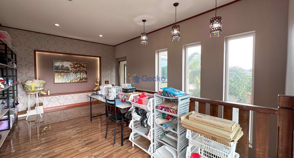 Haus zum Kauf mit 5 Zimmer in Bang Saray, Pattaya