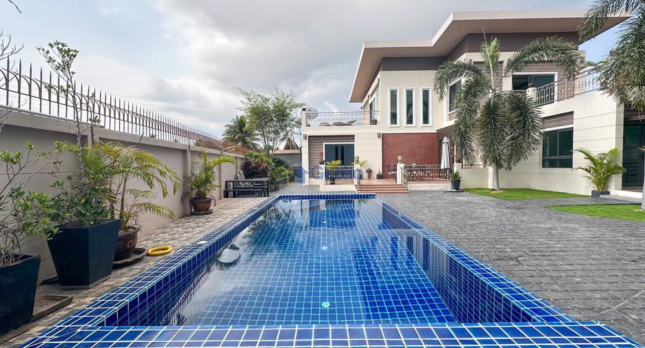 Haus zum Kauf mit 5 Zimmer in Bang Saray, Pattaya