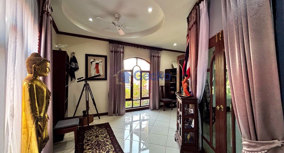 For sale 3 bedrooms house in East Pattaya, Pattaya