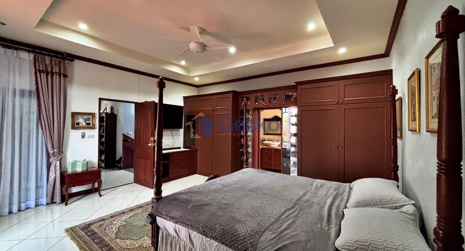 For sale 3 bedrooms house in East Pattaya, Pattaya