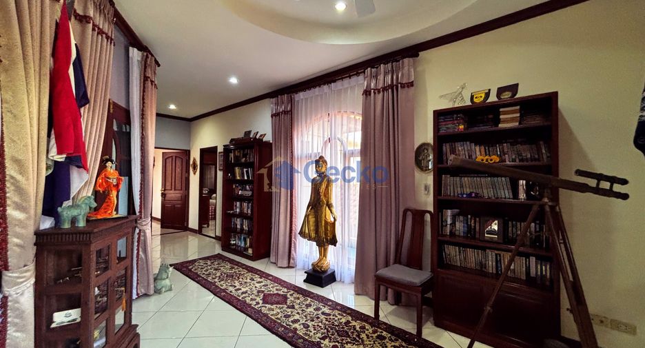 For sale 3 bedrooms house in East Pattaya, Pattaya