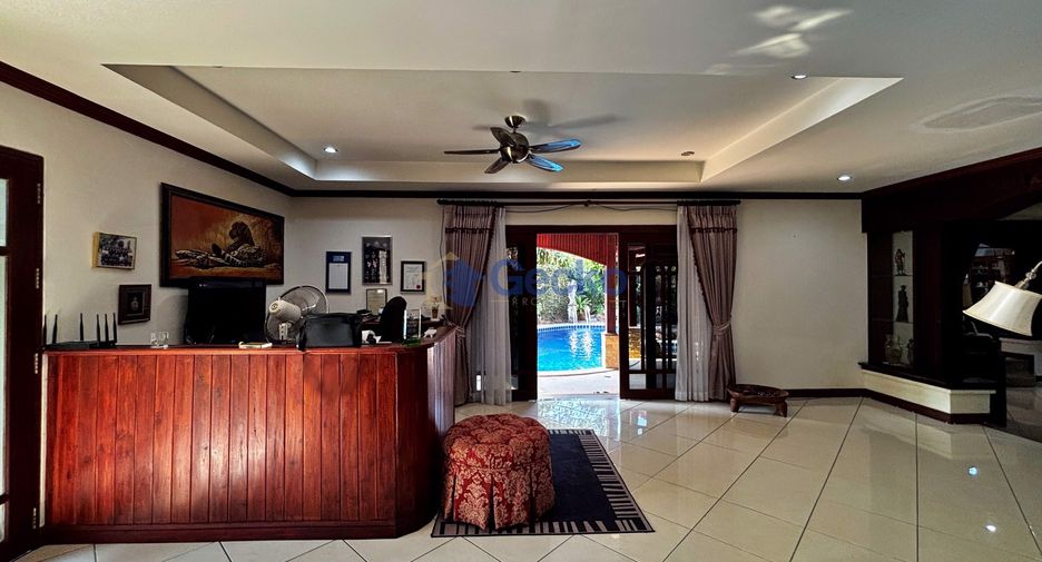 For sale 3 bedrooms house in East Pattaya, Pattaya