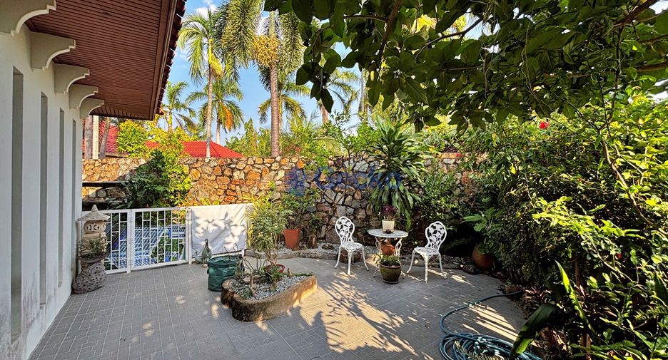 For sale 3 bedrooms house in East Pattaya, Pattaya