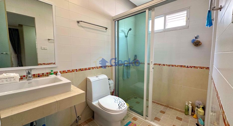 Casa en venta de 3 habitaciones en Bang Lamung, Chonburi