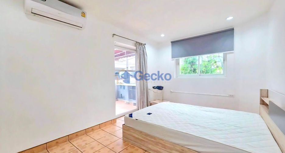 For rent 4 bedrooms house in Central Pattaya, Pattaya