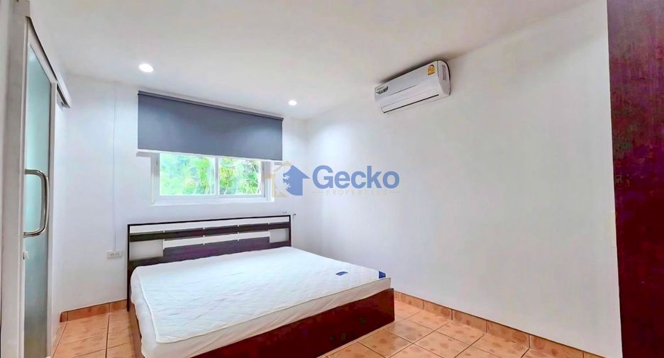 For rent 4 bedrooms house in Central Pattaya, Pattaya