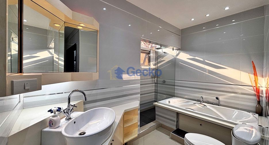 Haus zur Miete mit 3 Zimmer in East Pattaya, Pattaya