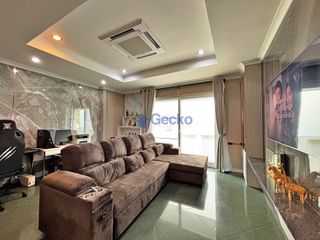 À vendre 5 chambres maison à Bang Lamung, Chonburi