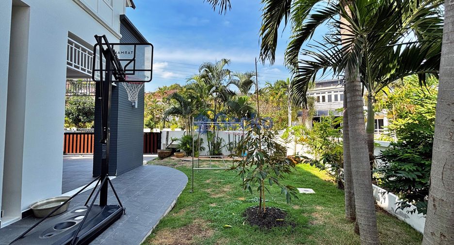 Haus zum Kauf mit 5 Zimmer in East Pattaya, Pattaya