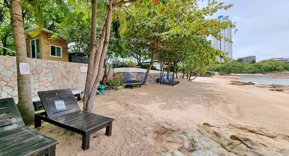 For sale 2 bedrooms condo in North Pattaya, Pattaya