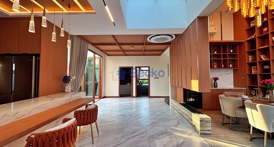 Casa en venta de 5 habitaciones en East Pattaya, Pattaya