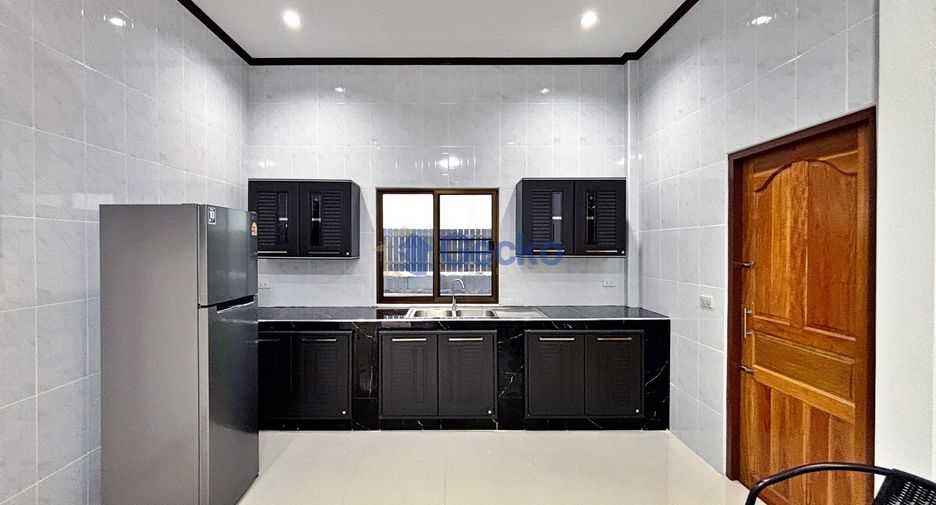 For rent 2 bedrooms house in Jomtien, Pattaya