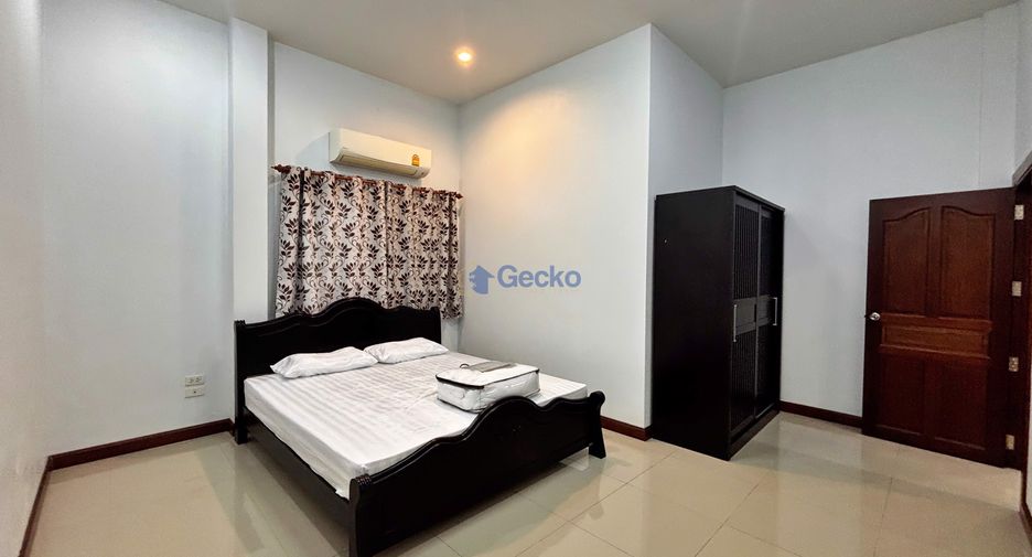 For rent 3 bedrooms house in Jomtien, Pattaya