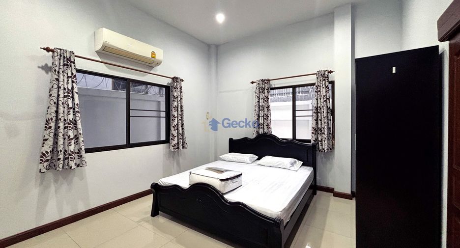 For rent 3 bedrooms house in Jomtien, Pattaya