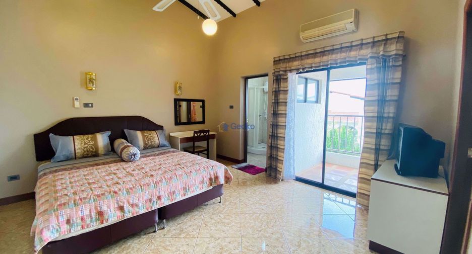 For sale 3 bedrooms house in East Pattaya, Pattaya