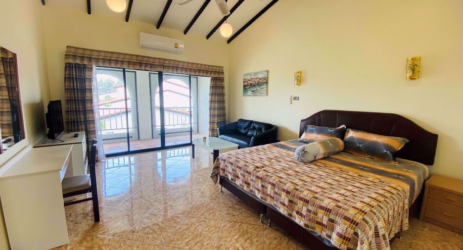 For sale 3 bedrooms house in East Pattaya, Pattaya