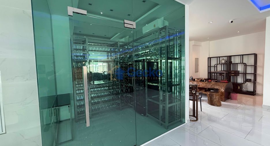 For sale 10 bedrooms house in East Pattaya, Pattaya