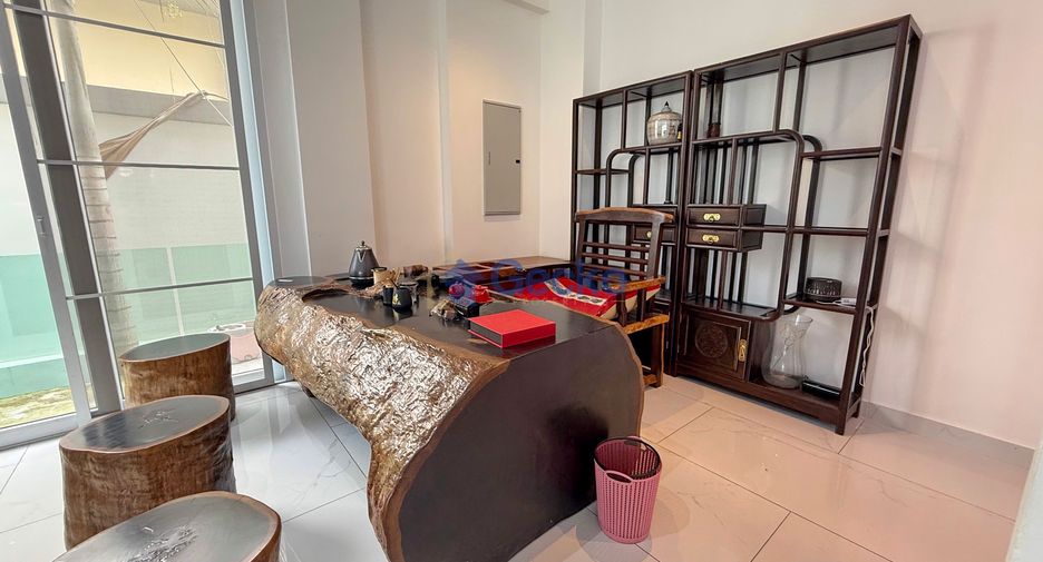 For sale 10 bedrooms house in East Pattaya, Pattaya