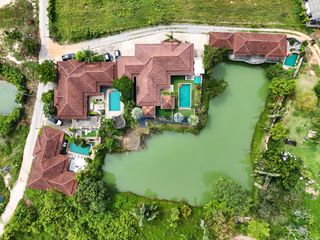 For sale 4 bedrooms house in Bang Lamung, Chonburi