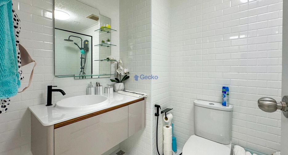 For sale 1 bed condo in Central Pattaya, Pattaya