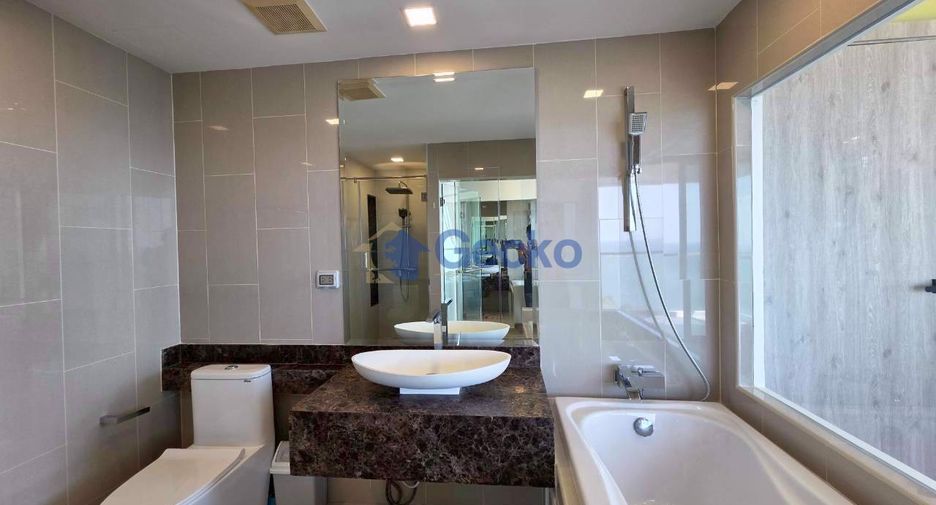 Condo en venta de 2 habitaciones en Pratumnak, Pattaya