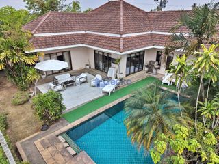 Haus zum Kauf mit 2 Zimmer in Bang Lamung, Chonburi