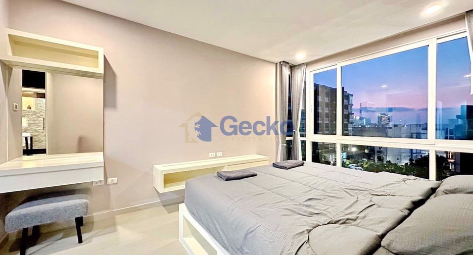 For sale 2 bedrooms condo in Central Pattaya, Pattaya