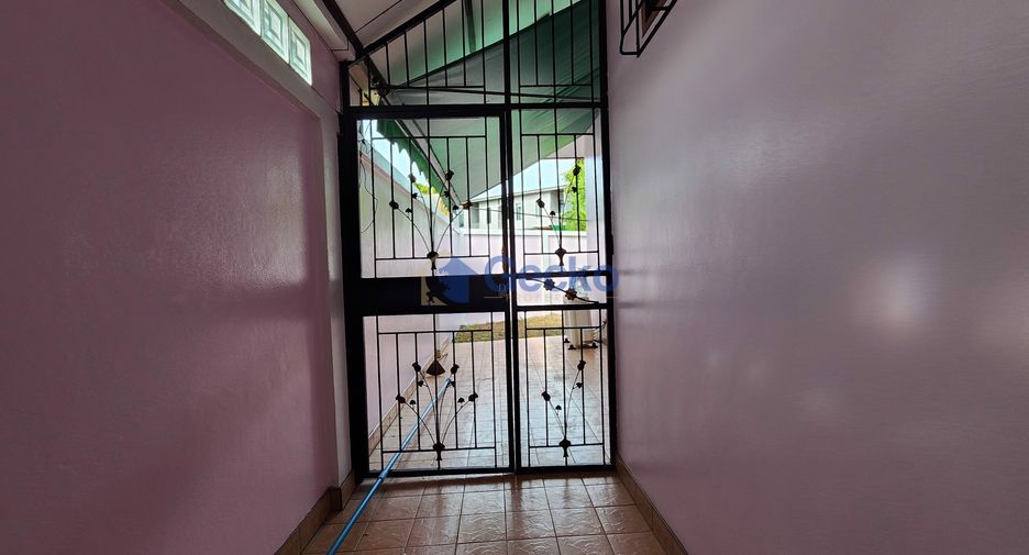 Haus zum Kauf mit 2 Zimmer in East Pattaya, Pattaya