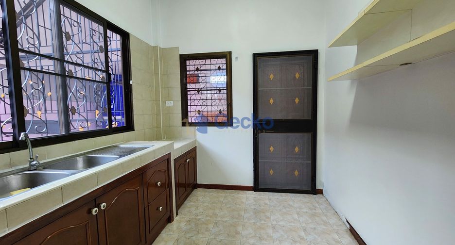 Haus zum Kauf mit 2 Zimmer in East Pattaya, Pattaya