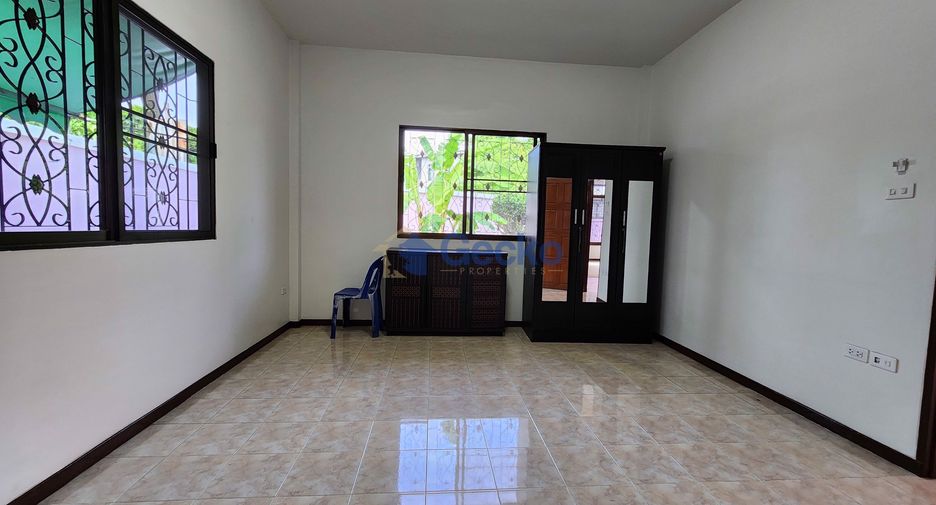 Haus zum Kauf mit 2 Zimmer in East Pattaya, Pattaya