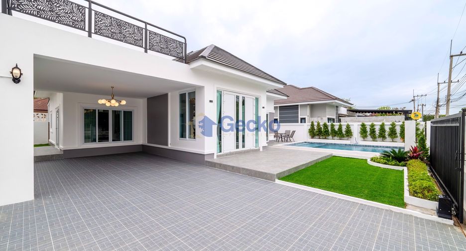 For sale 3 bedrooms house in East Pattaya, Pattaya