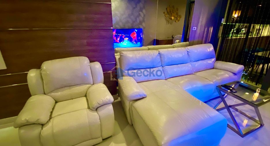 For rent 3 bedrooms condo in Central Pattaya, Pattaya