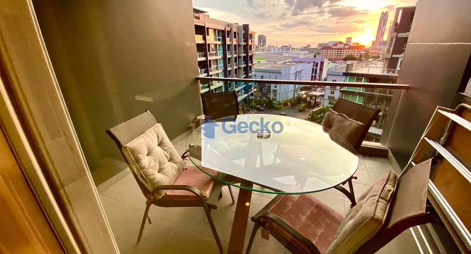 For rent 3 bedrooms condo in Central Pattaya, Pattaya