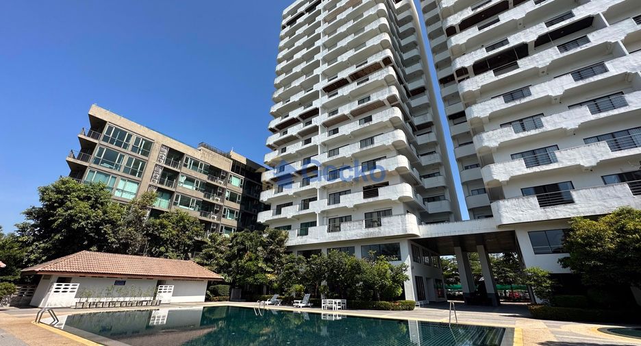 For rent 3 bedrooms condo in Sattahip, Chonburi