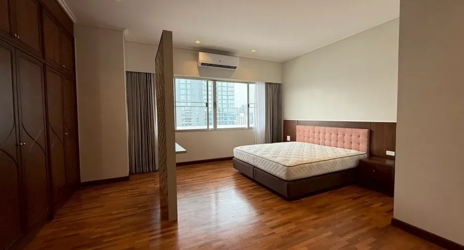 ให้เช่า 2 ห้องนอน คอนโด ใน คลองเตย, กรุงเทพฯ