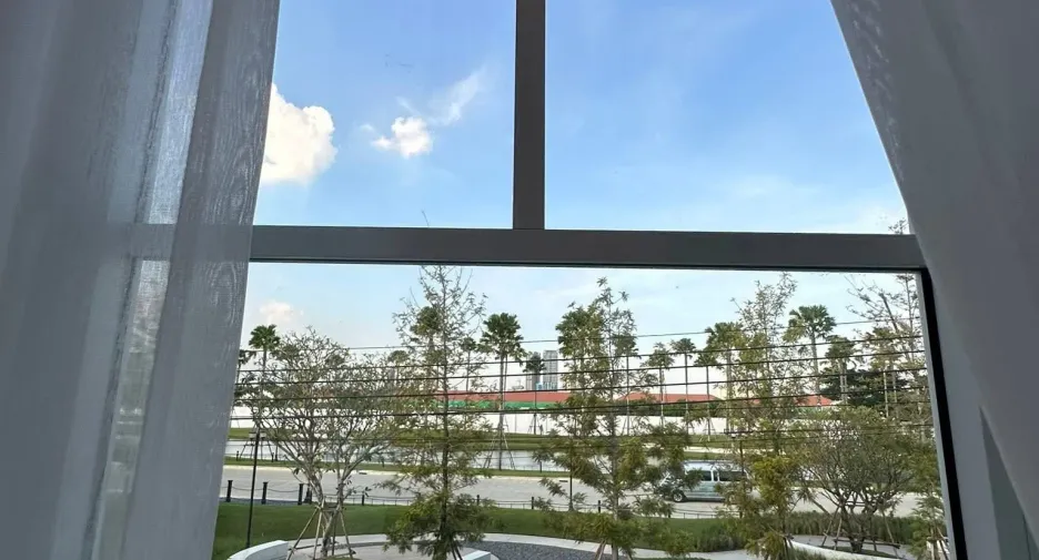Casa en alquiler de 4 habitaciones en Bang Phli, Samut Prakan