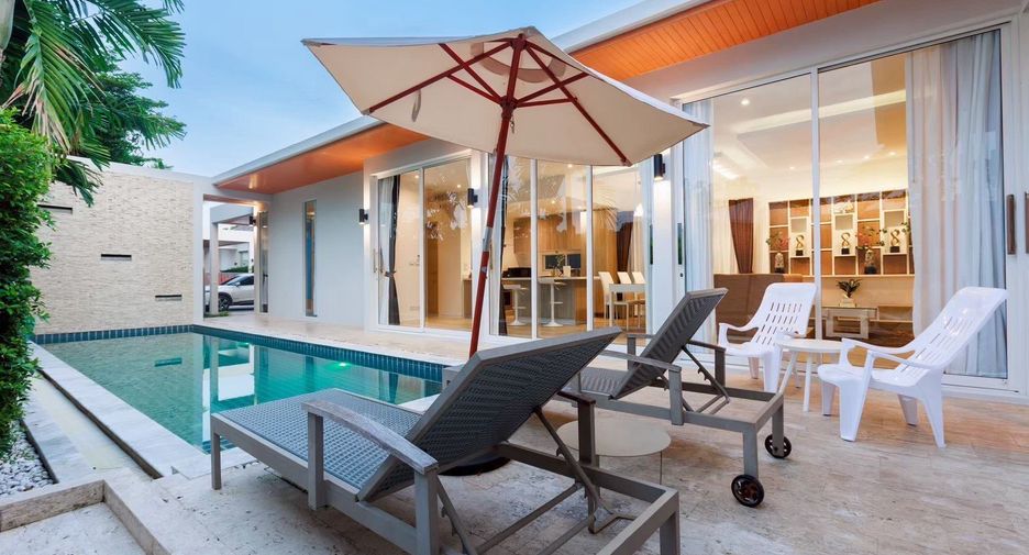 For sale and for rent 3 bedrooms villa in Mueang Phuket, Phuket