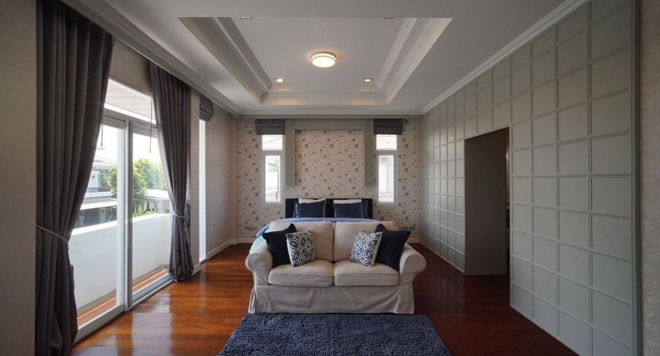 For rent 4 bedrooms house in Taling Chan, Bangkok