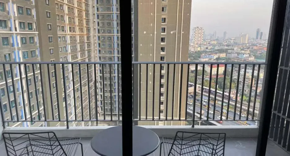 For rent 3 ベッドルーム condo in Chom Thong, Bangkok