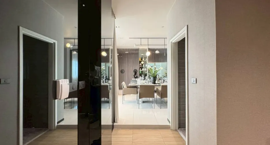 Casa en alquiler de 4 habitaciones en Saphan Sung, Bangkok